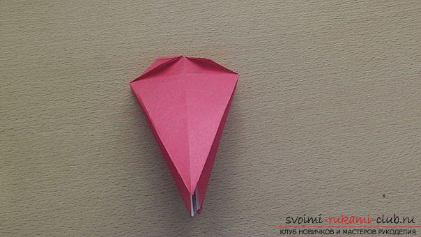 Этот подробный мастер-класс содержит схему оригами-дракона из бумаги, которого можно сделать своими руками.. Фото №18