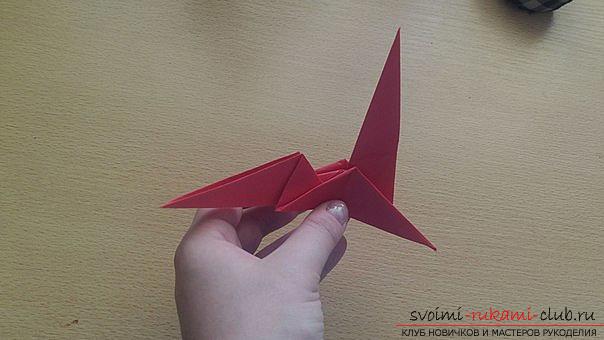 Этот подробный мастер-класс содержит схему оригами-дракона из бумаги, которого можно сделать своими руками.. Фото №30