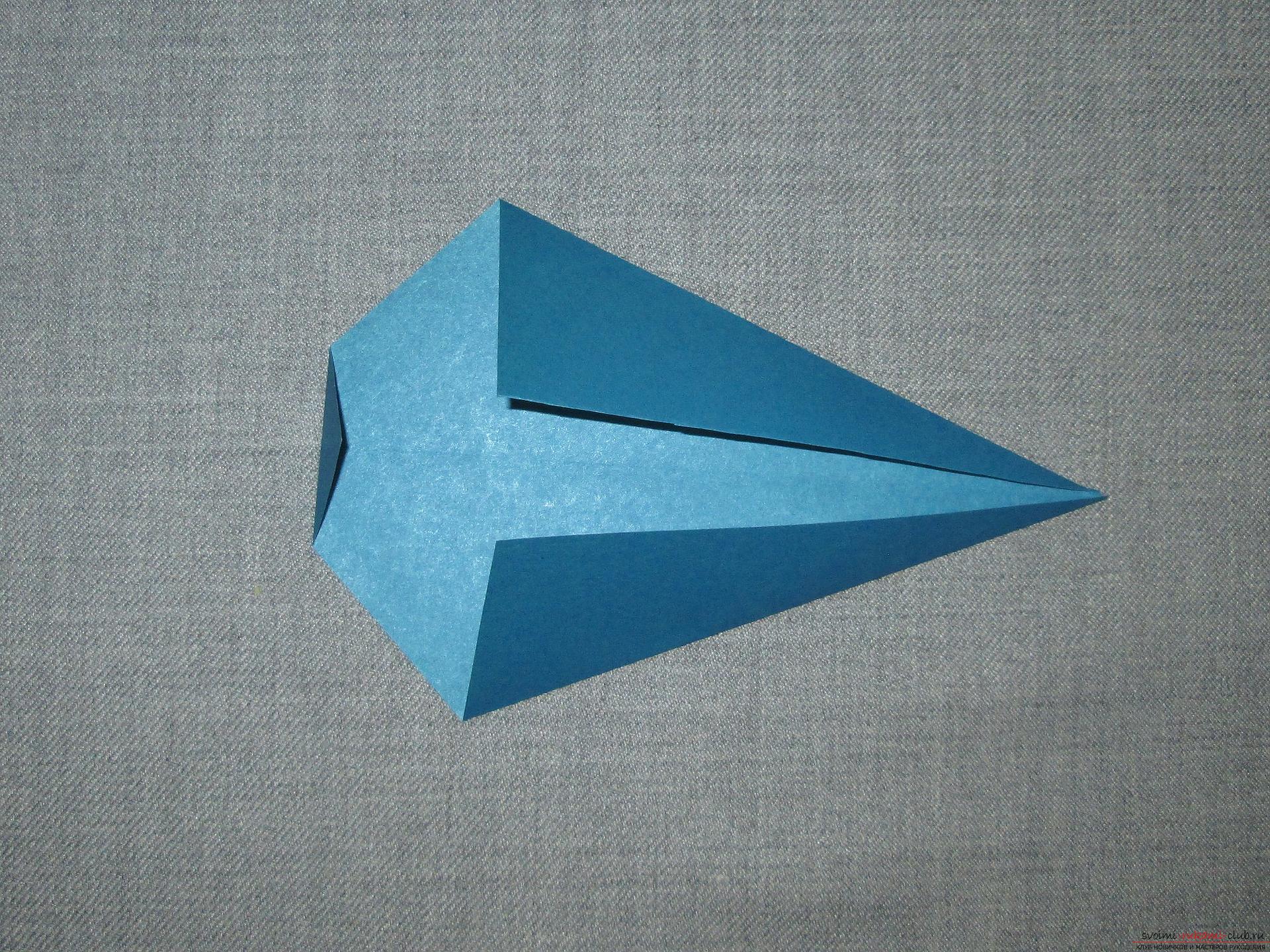 Этот подробный мастер-класс оригами для детей 7 лет научит как сделать семью китов из бумаги своими руками.. Фото №4