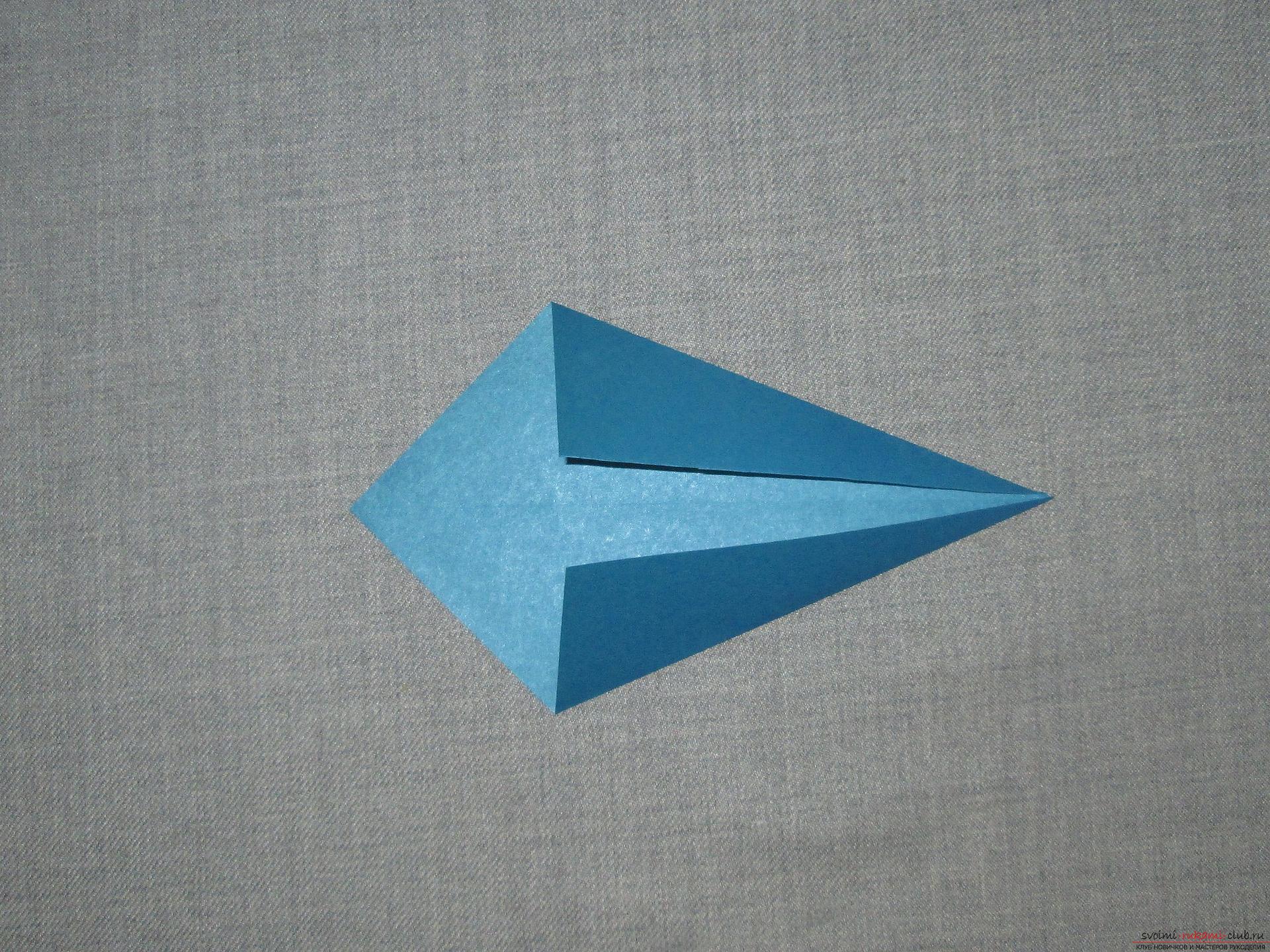 Этот подробный мастер-класс оригами для детей 7 лет научит как сделать семью китов из бумаги своими руками.. Фото №3