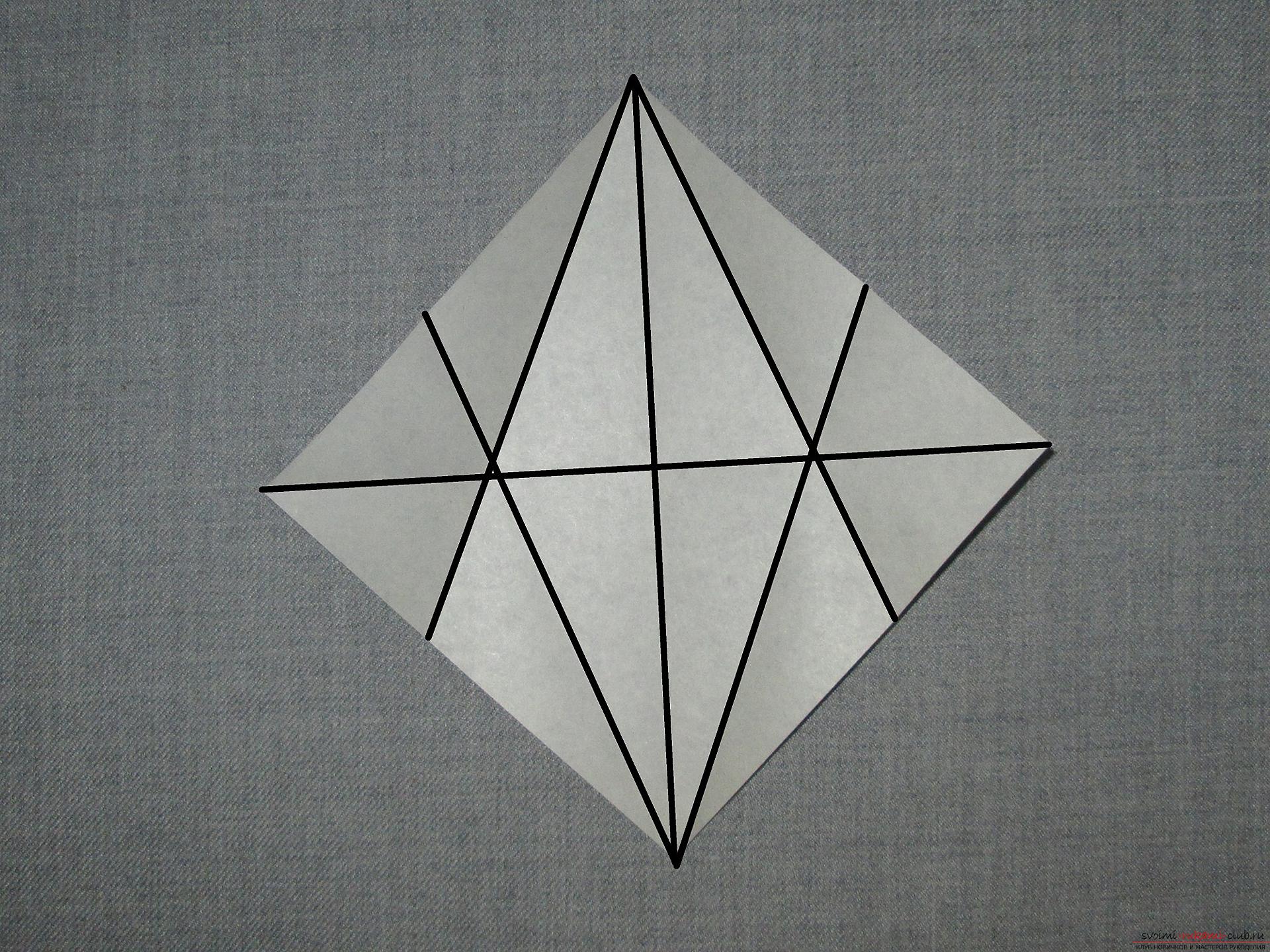 Этот подробный мастер-класс с фото и описание научит как сделать оригами для начинающих - оригами-ворону из бумаги.. Фото №3