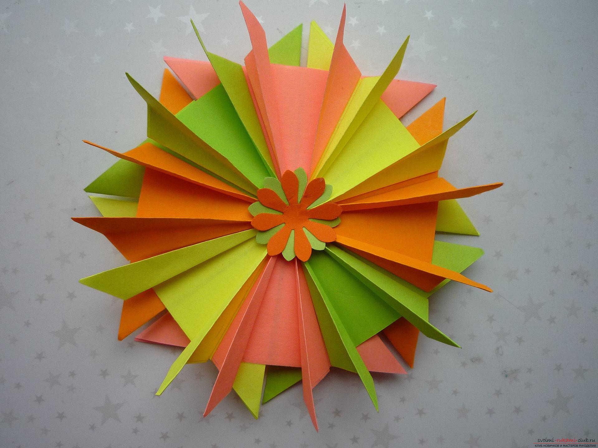 Мастер-класс расскажет как сделать модульную звезду оригами из бумаги своими руками. Фото №12