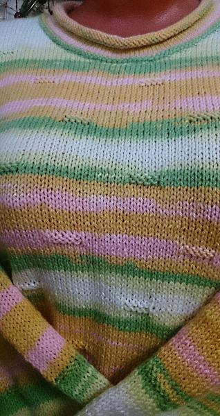 Вязаный женский свитер. Кофты и свитера - ручной работы. Фото 6