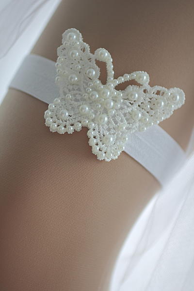 Подвязка для невесты Бабочка. Одежда и аксессуары - ручной работы. Фото 10