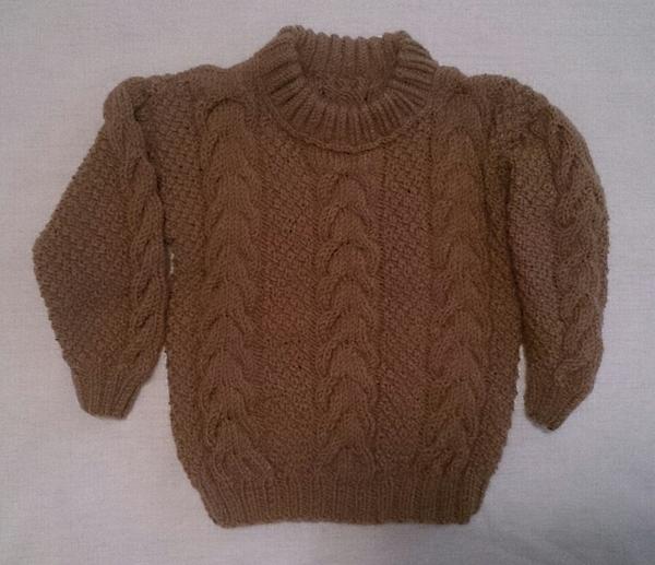 Вязаный детский свитер и шапочка. Одежда унисекс - ручной работы. Фото 2