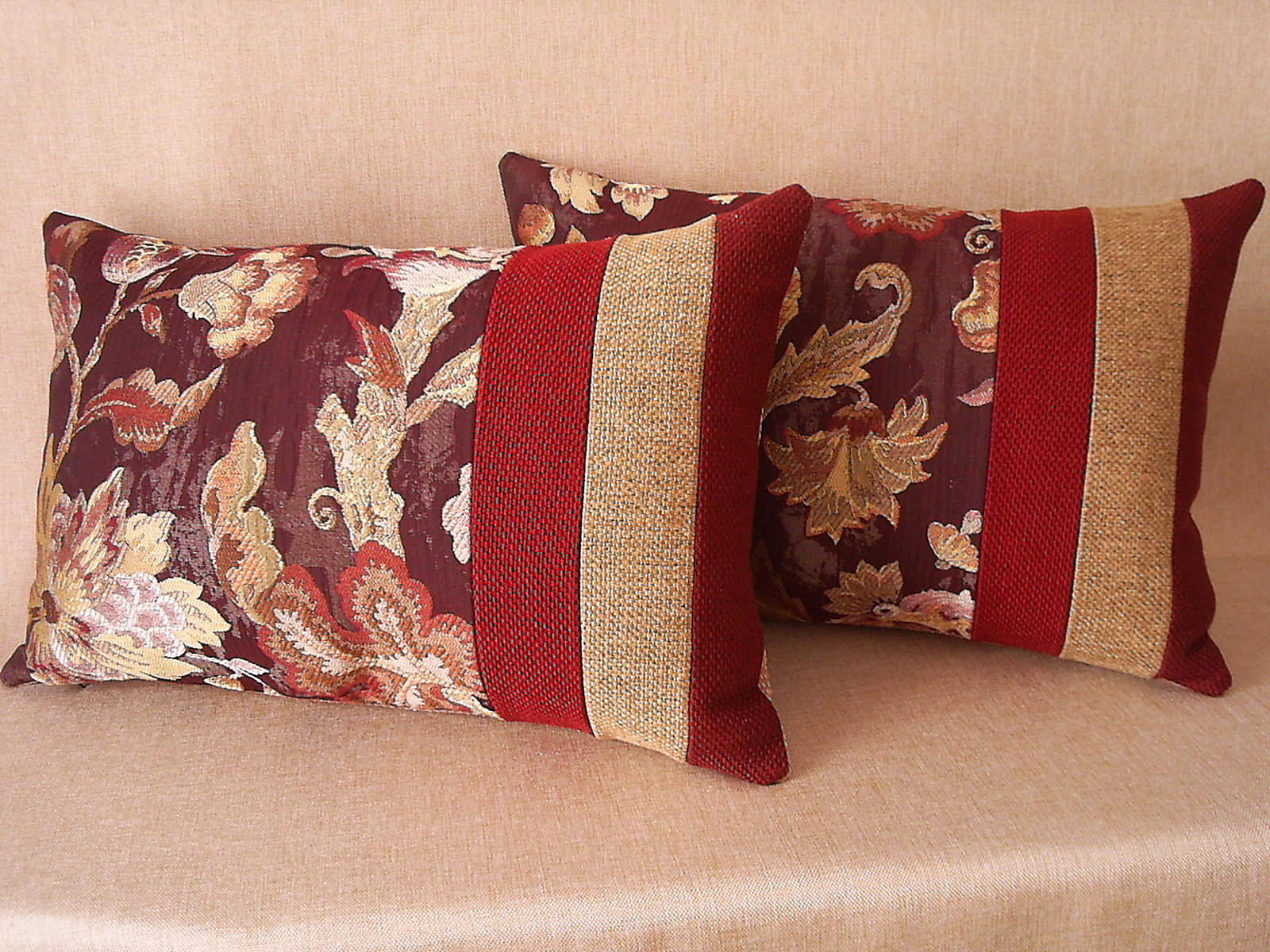подушки декоративные комбинированные на кровать