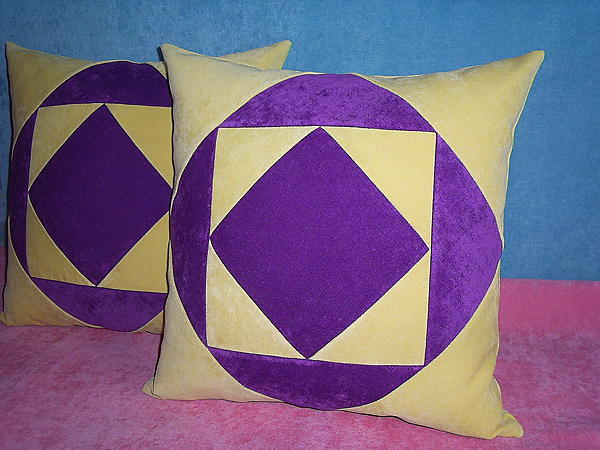 Декоративные подушки "Жёлтый квадрат". Текстиль, ковры - ручной работы. Фото 3