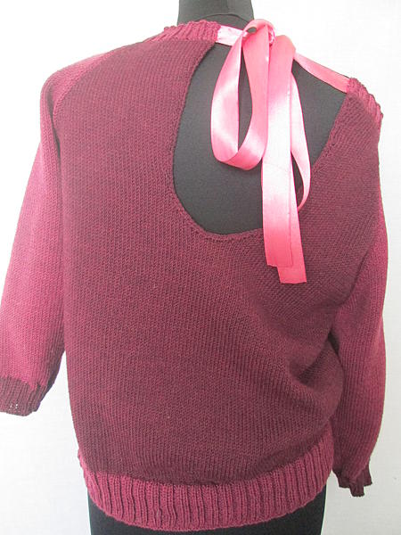 Вязанный женский джемпер с атласной лентой. Кофты и свитера - ручной работы. Фото 4