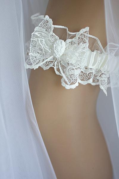 Подвязка для невесты свадебная Кружевная. Одежда и аксессуары - ручной работы. Фото 5