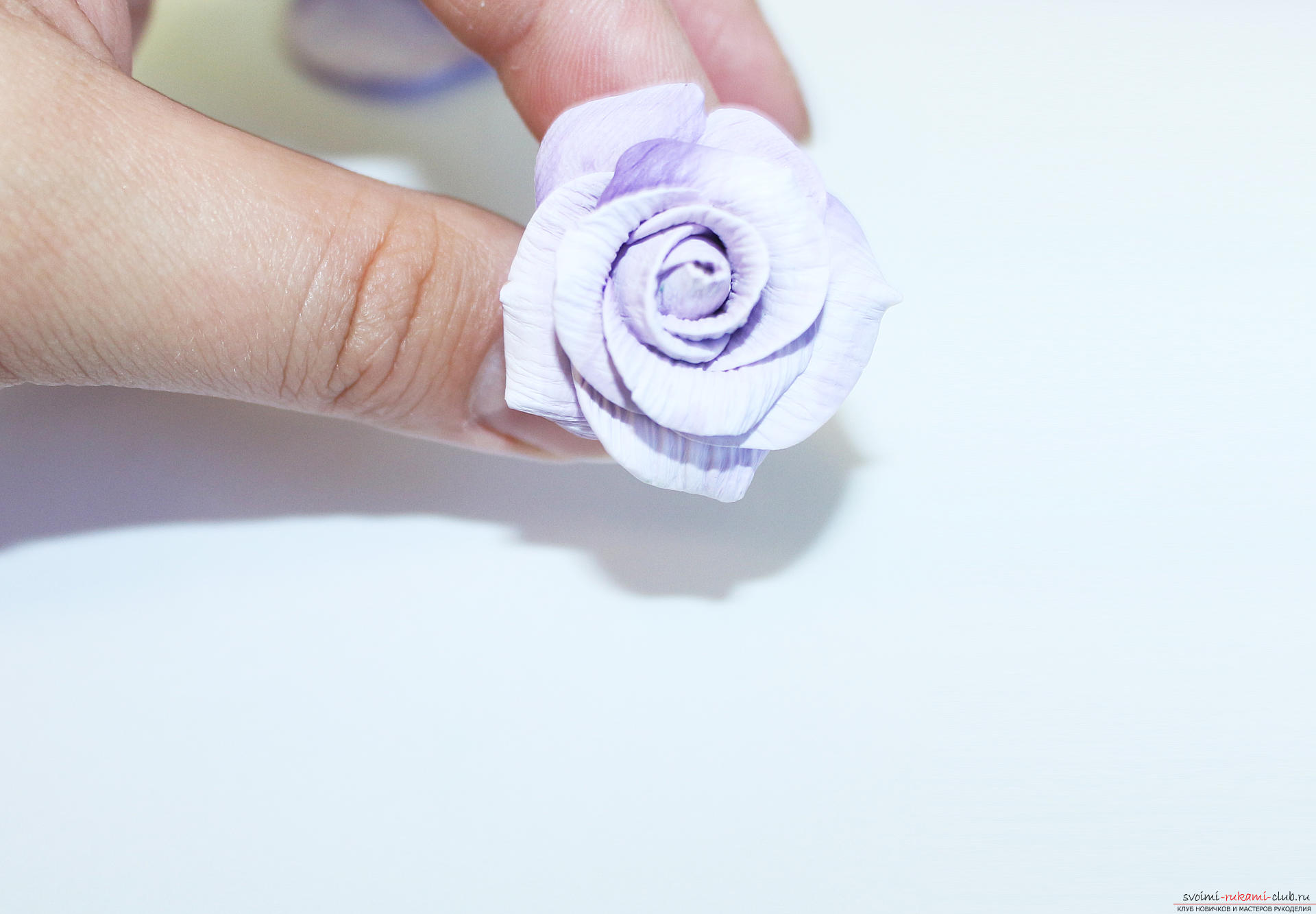 Этот мастер-класс с фото и описанием научит как сделать цветы - розы - из полимерной глины в технике текстурирование.. Фото №35