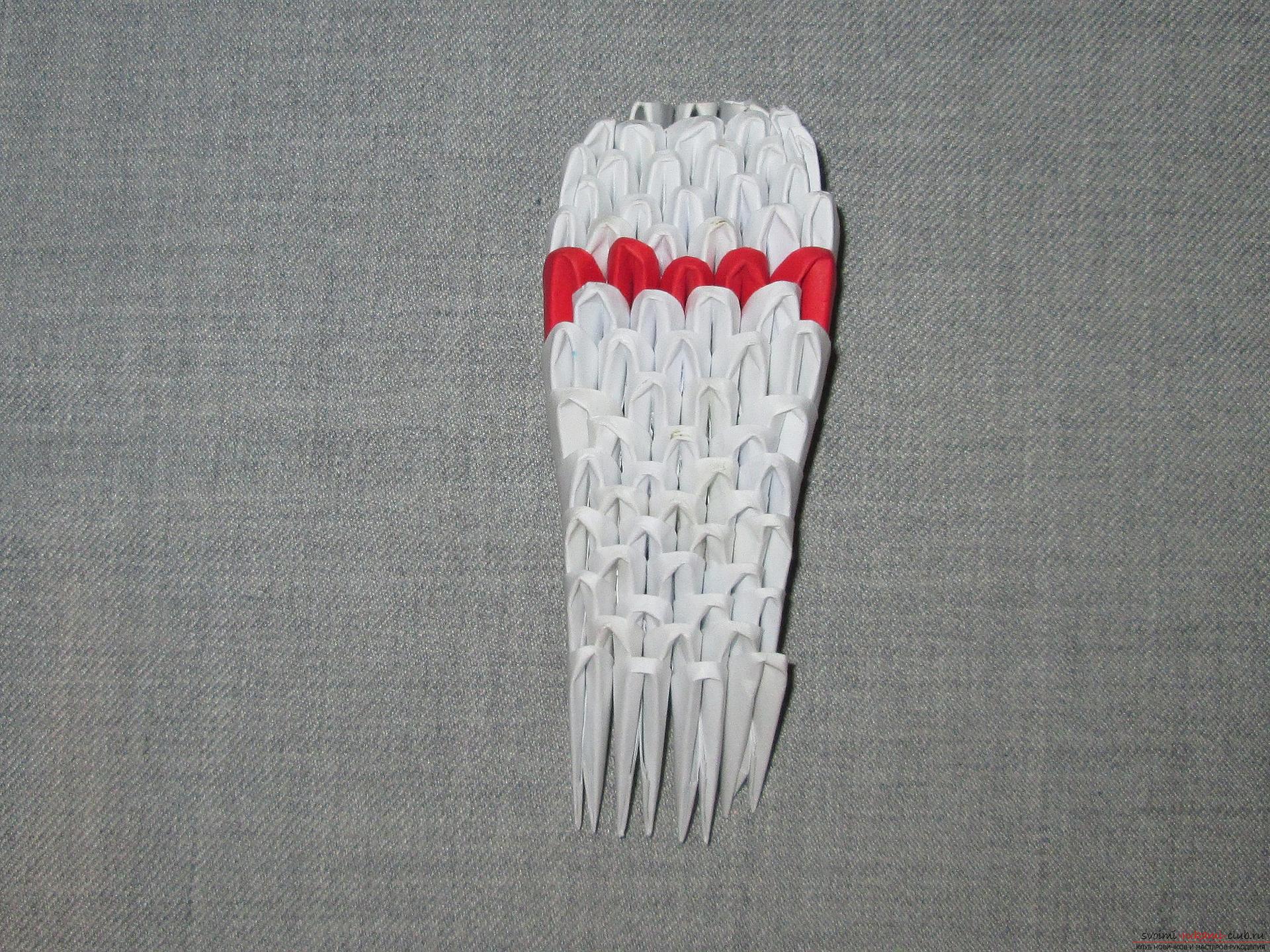 Этот мастер-класс расскажет как сделать своими руками из модульных оригами из бумаги русскую красавицу.. Фото №34